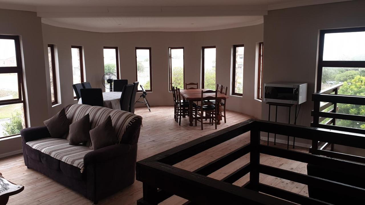 Stonehouse On Main Hotel Struisbaai Exterior photo